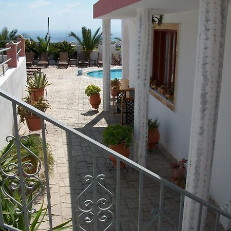 Villa Koronios Тира Экстерьер фото